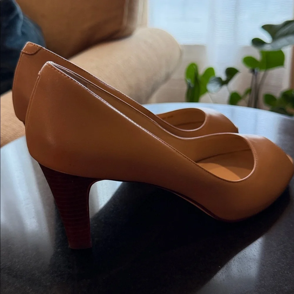 Cole Haan Peep Toe Pumps Nude Tan Leather High Heels Size 6.5B